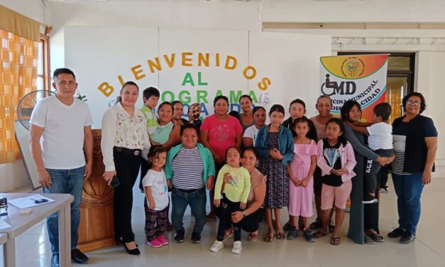 INAUGURACIÓN DEL PROGRAMA EDUCANDO EN FAMILIA.