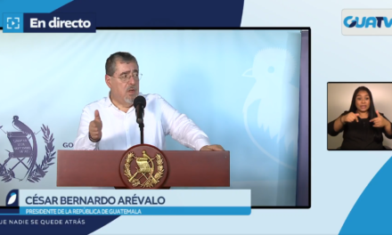 Conferencia de Prensa del Sr. Presidente Bernardo Arévalo de León