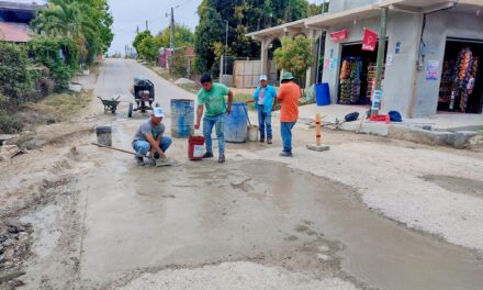 Jefatura Municipal Continúan Realizando Identificación y Reparación de Baches
