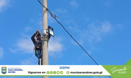 ALUMBRADO. INSTALACIÓN DE REFLECTORES EN CAMPO DE FUTBOL.