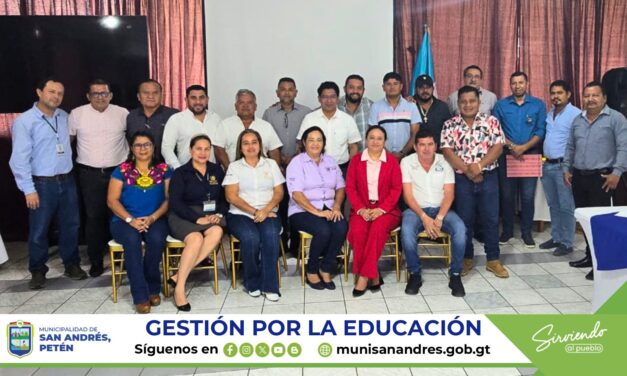 TRABAJANDO POR LA EDUCACIÓN.