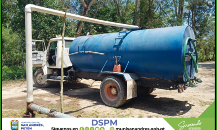 AVANZA LA RECONSTRUCCIÓN DE TANQUE ELEVADO.