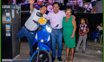 ¡Más de 1,000 Madrecitas Festejaron en Grande su Día en Nuestro Amado San Andrés!