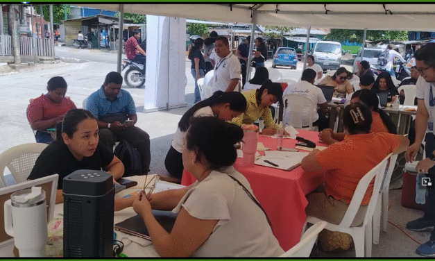 FERIA DEL EMPLEO. UN GRAN ÉXITO EN SAN ANDRÉS, PETÉN.