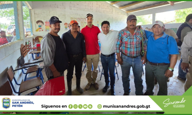 Visita Institucional a Laguna del Tigre