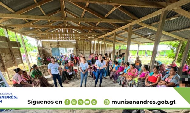 Asamblea Comunitaria en la Aldea Paso Caballos