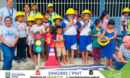 CHARLA DE EDUCACIÓN VIAL Y SIMULACRO DE EMERGENCIA