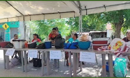 DÍA DE MERCADO CON MUJERES EMPRENDEDORAS DEL MUNICIPIO