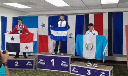 Felicidades por su destacada Participación en el Deporte de Ajedrez