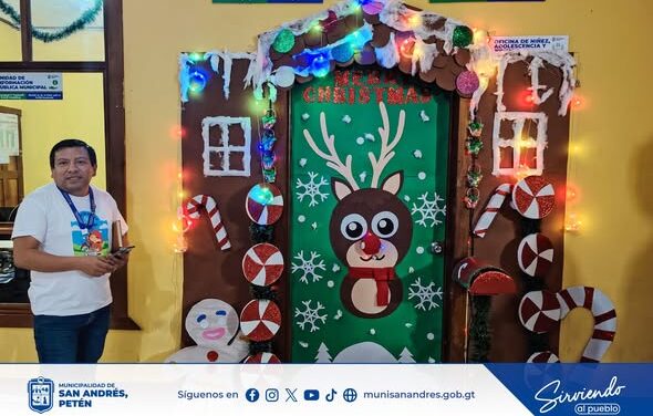 La época de fin de año se vive con mucha alegría y espíritu navideño dentro de la Municipalidad.