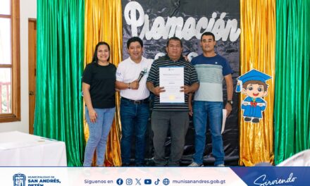 ENTREGA DE DIPLOMAS