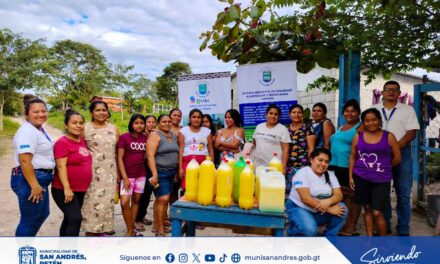 🌸🧼 Mujeres que Inspiran y Construyen Oportunidades 🧼🌸