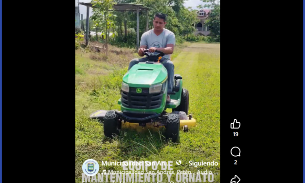 ⚽ Mejoran el Campo de Fútbol de Ixhuacut con Trabajos de Chapeo y Limpieza