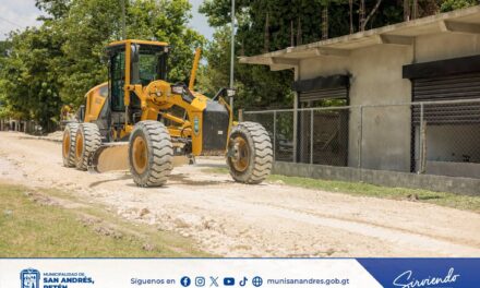 🚧 Calles que impulsan el desarrollo 🛣️ El progreso continúa llegando a nuestras comunidades.