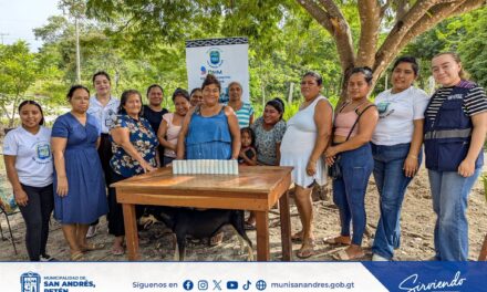 Mujeres que aprenden, emprenden y transforman.