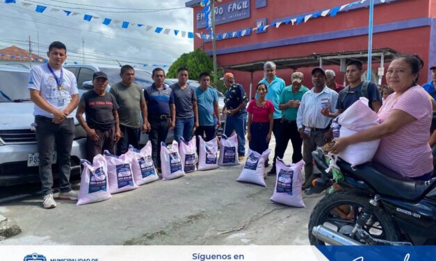 🌽 ¡Fortalecemos la agricultura familiar en San Andrés, Petén! 🌱