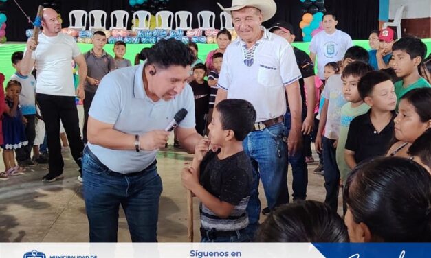 🎉🎈 ¡CELEBRAMOS EL DÍA DEL NIÑO EN EL CRUCE DOS AGUADAS! 🧒🏻👧🏻💚
